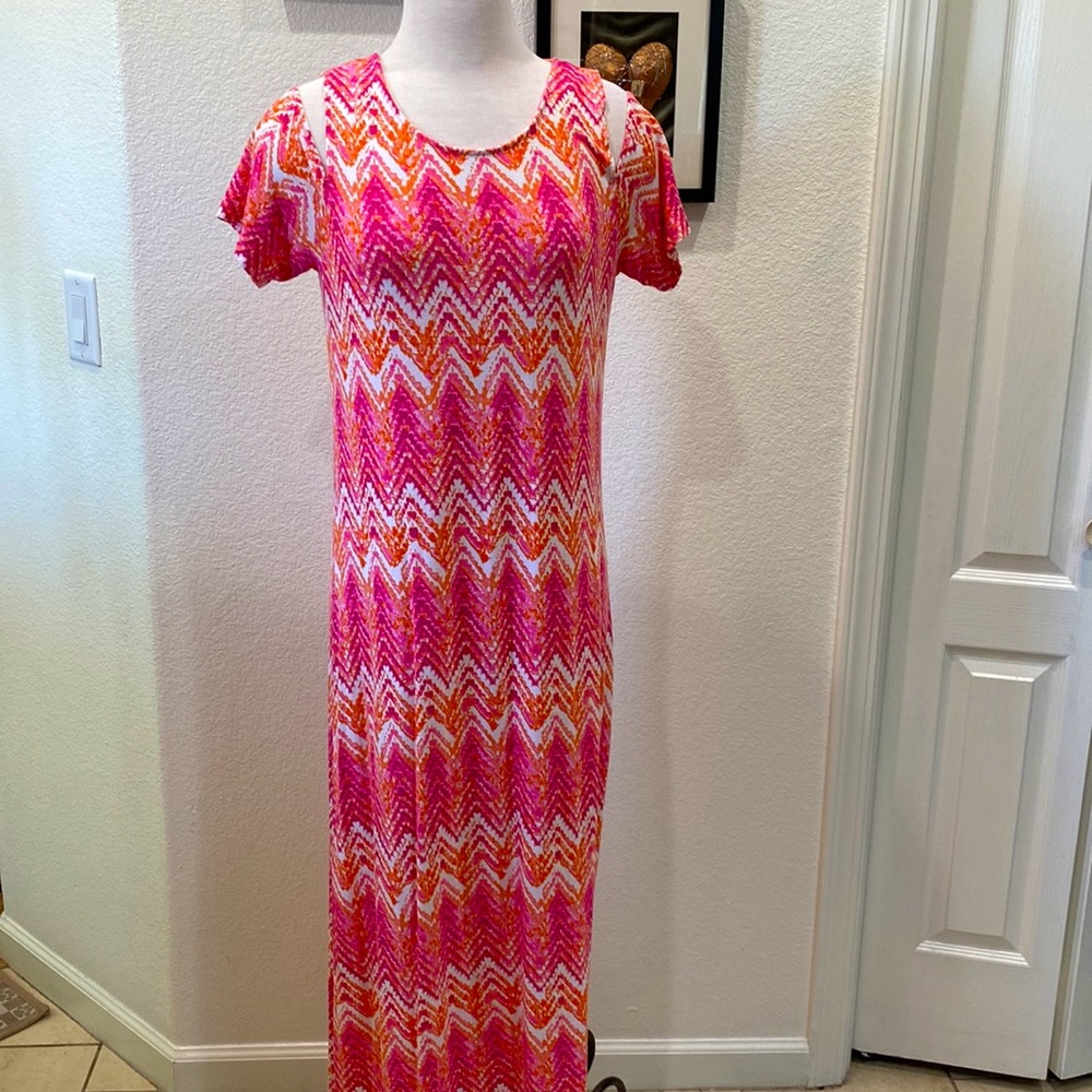 Design History Cold Shoulder Dress